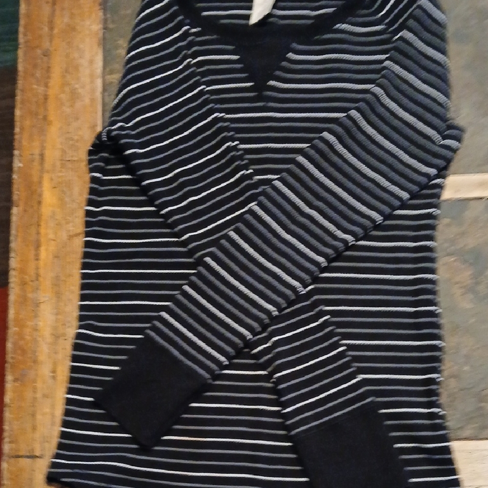 Faded Glory Black and White Striped Knit